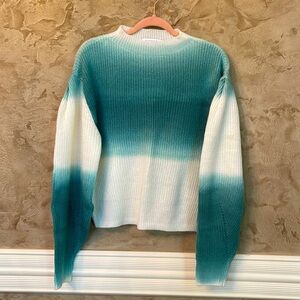JustFab Large green and white sweater